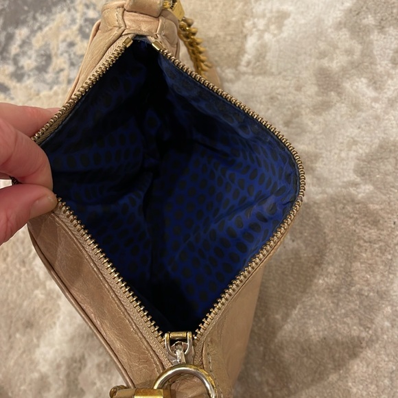 Rebecca Minkoff Nude/ Camel cross body bag with gold hardware - Picture 7 of 7